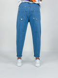 Jeans Giacarta, modello capri