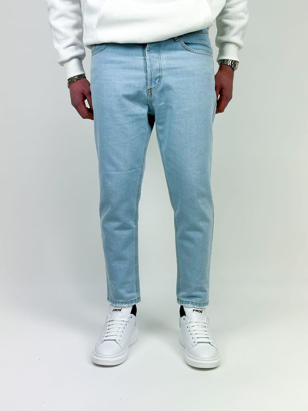 Jeans chiaro basic - Estilo De Vida